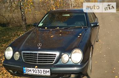 Седан Mercedes-Benz E-Class 2001 в Сумах