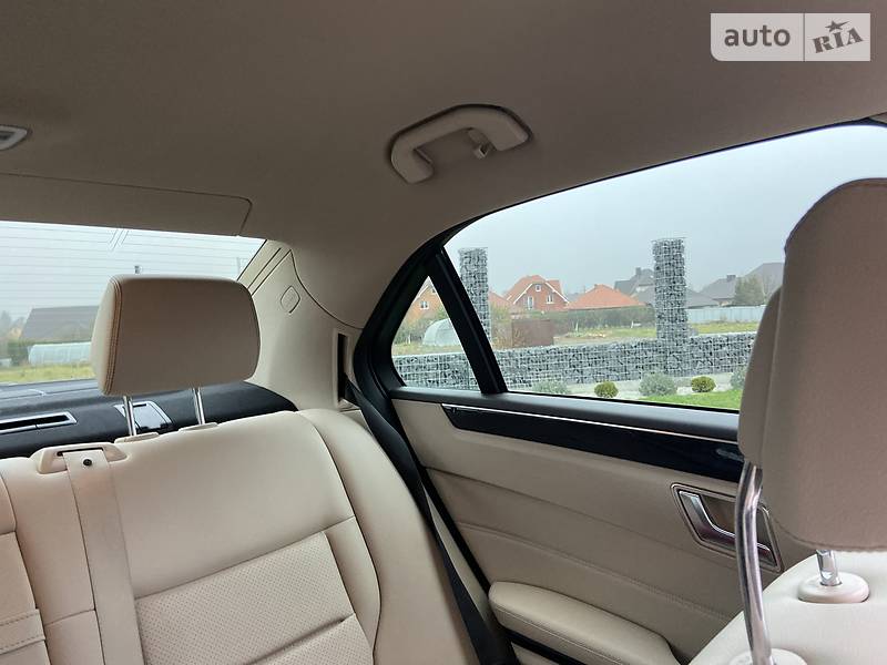 Седан Mercedes-Benz E-Class 2009 в Луцьку