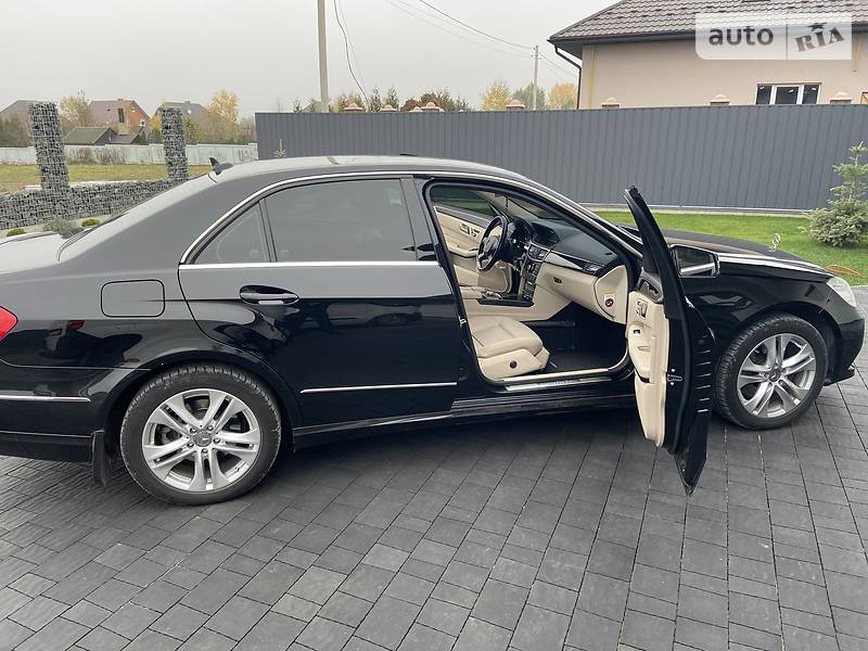 Седан Mercedes-Benz E-Class 2009 в Луцьку