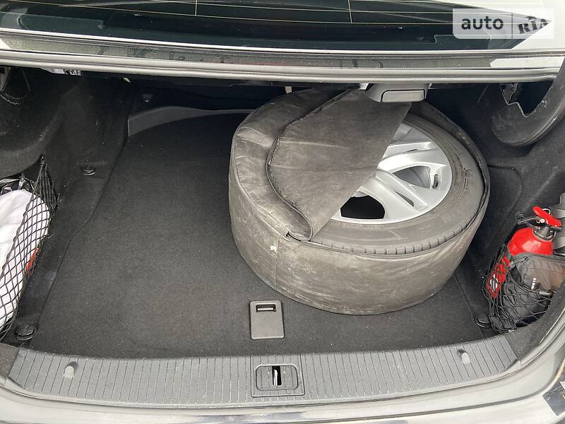 Седан Mercedes-Benz E-Class 2009 в Луцьку