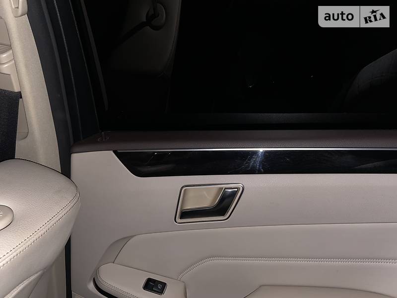 Седан Mercedes-Benz E-Class 2009 в Луцьку