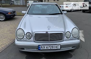 Седан Mercedes-Benz E-Class 1998 в Киеве