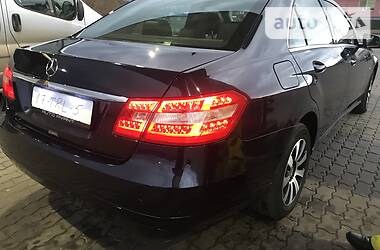 Седан Mercedes-Benz E-Class 2012 в 