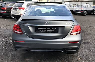 Седан Mercedes-Benz E-Class 2020 в 