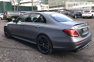 Седан Mercedes-Benz E-Class 2020 в 
