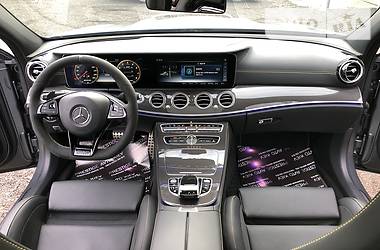 Седан Mercedes-Benz E-Class 2020 в 