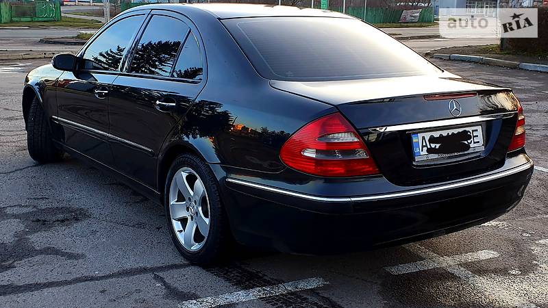 Седан Mercedes-Benz E-Class 2002 в Луцьку
