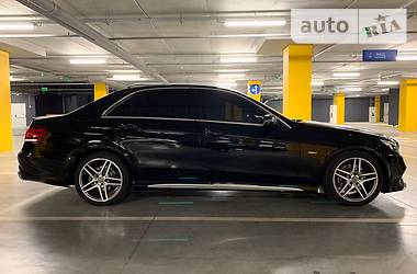 Седан Mercedes-Benz E-Class 2013 в 