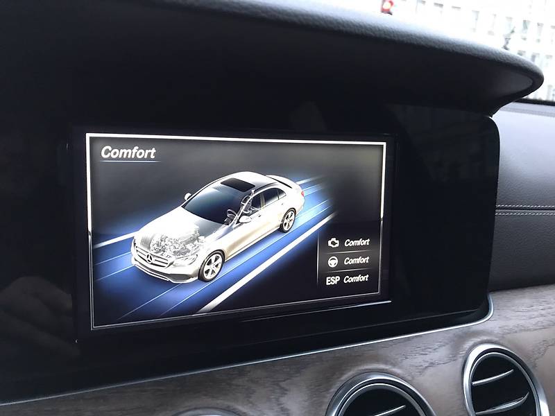 Седан Mercedes-Benz E-Class 2018 в Києві