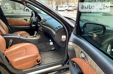 Седан Mercedes-Benz E-Class 2006 в Одессе