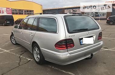 Універсал Mercedes-Benz E-Class 2001 в 