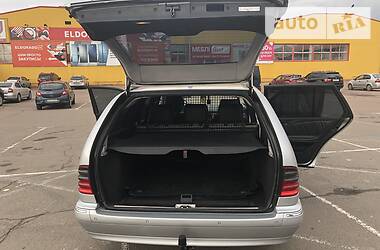 Універсал Mercedes-Benz E-Class 2001 в 