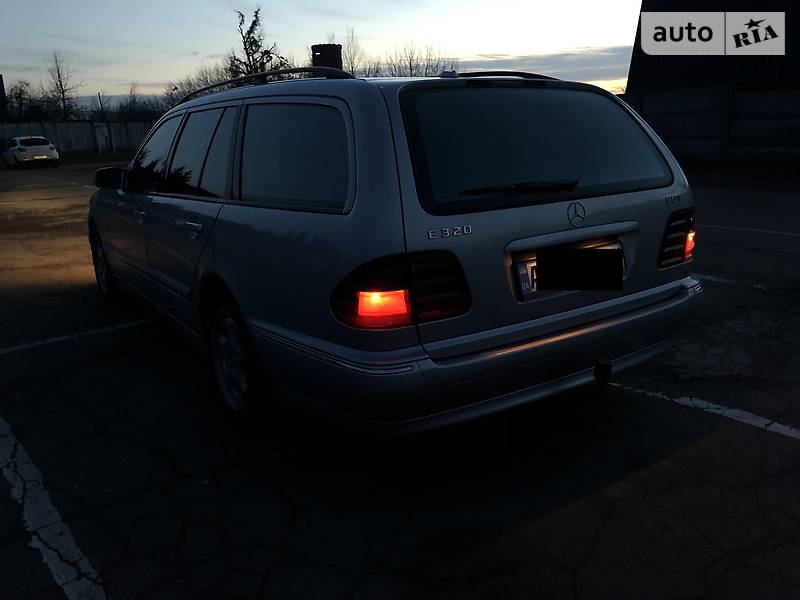 Універсал Mercedes-Benz E-Class 2001 в Житомирі