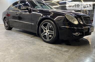 Седан Mercedes-Benz E-Class 2007 в 