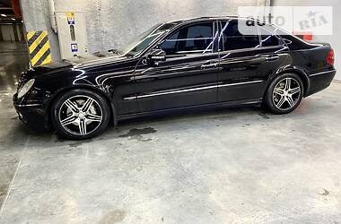 Седан Mercedes-Benz E-Class 2007 в 