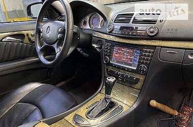 Седан Mercedes-Benz E-Class 2007 в 