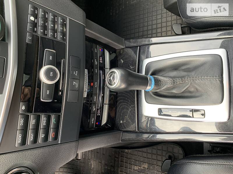 Седан Mercedes-Benz E-Class 2011 в Луцьку фото 16 Седан Mercedes-Benz E-Class 2011 в Луцьку
