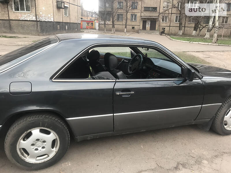Купе Mercedes-Benz E-Class 1995 в Кривому Розі