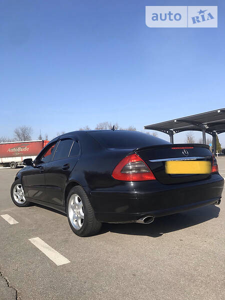 Седан Mercedes-Benz E-Class 2006 в Запоріжжі