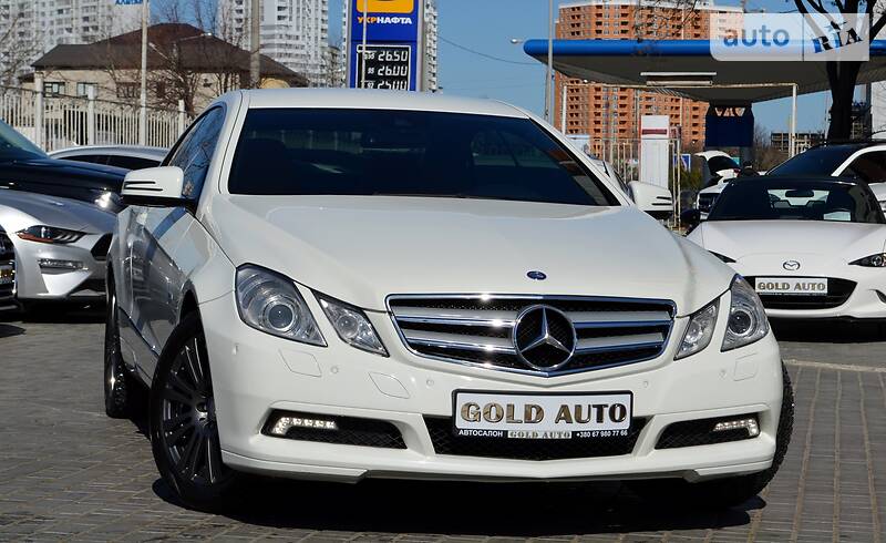 Купе Mercedes-Benz E-Class 2010 в Одесі