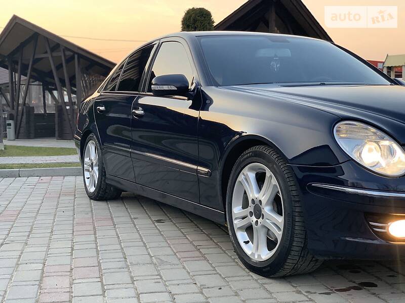 Седан Mercedes-Benz E-Class 2007 в Косові