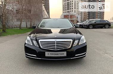 Седан Mercedes-Benz E-Class 2011 в 