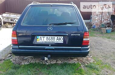 Універсал Mercedes-Benz E-Class 1990 в 