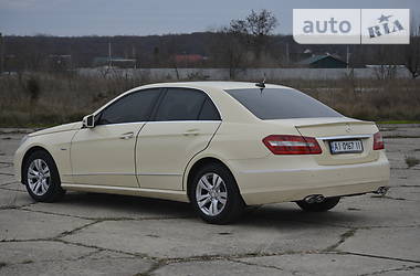 Седан Mercedes-Benz E-Class 2011 в Білій Церкві