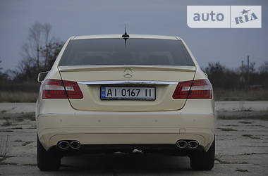 Седан Mercedes-Benz E-Class 2011 в Білій Церкві