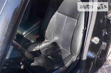 Седан Mercedes-Benz E-Class 2001 в 