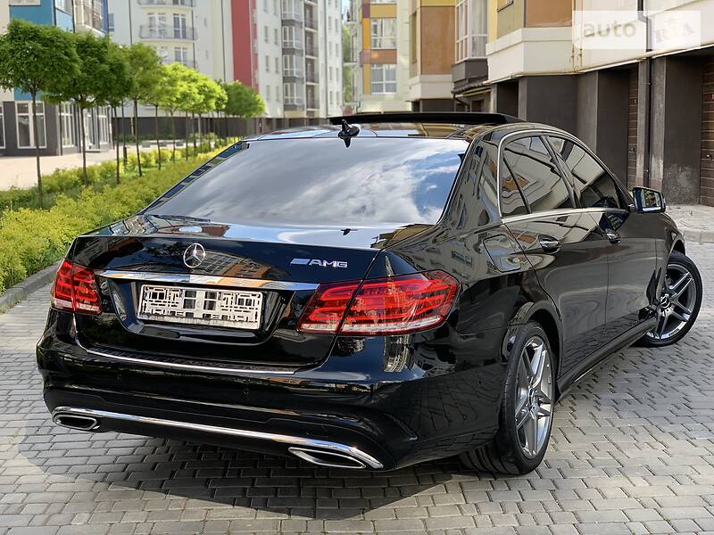 Седан Mercedes-Benz E-Class 2014 в Ивано-Франковске