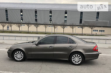 Седан Mercedes-Benz E-Class 2007 в Львові