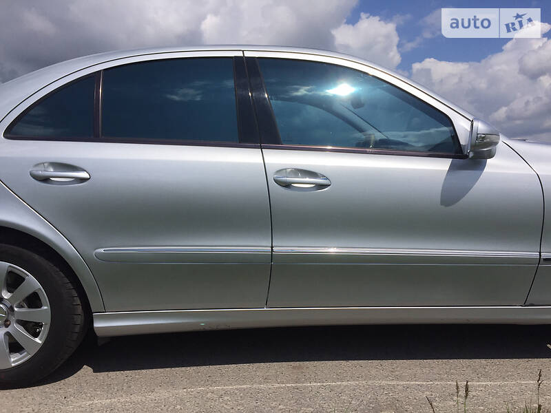 Седан Mercedes-Benz E-Class 2007 в Львові фото 23 Седан Mercedes-Benz E-Class 2007 в Львові