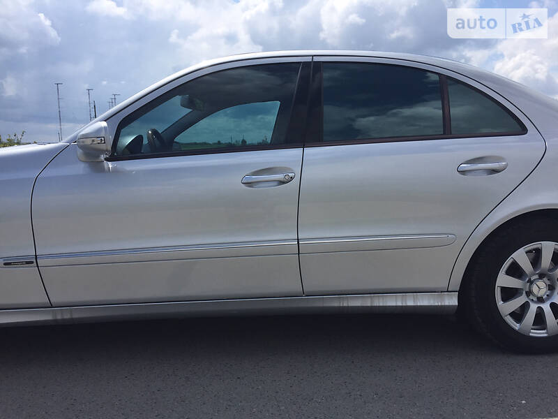 Седан Mercedes-Benz E-Class 2007 в Львові фото 25 Седан Mercedes-Benz E-Class 2007 в Львові