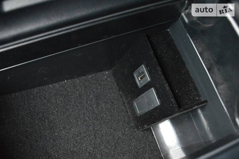 Седан Mercedes-Benz E-Class 2015 в Одесі