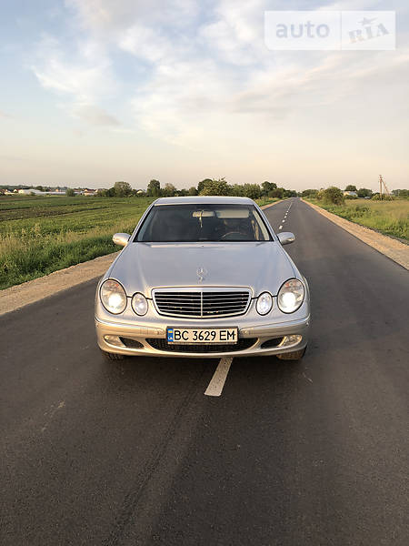 Седан Mercedes-Benz E-Class 2003 в Львові фото 2 Седан Mercedes-Benz E-Class 2003 в Львові