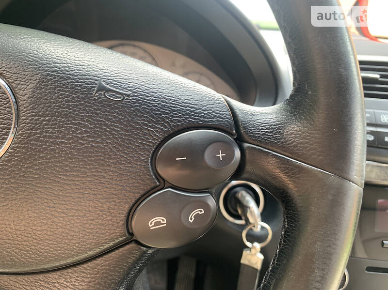 Седан Mercedes-Benz E-Class 2007 в Тернополі