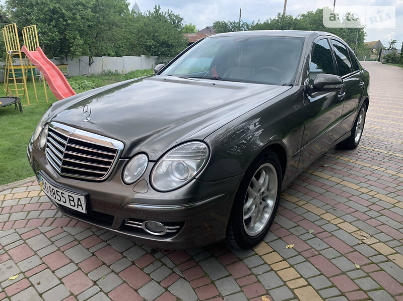 Седан Mercedes-Benz E-Class 2007 в Тернополі