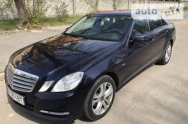 Седан Mercedes-Benz E-Class 2011 в Ровно