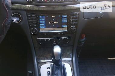 Седан Mercedes-Benz E-Class 2005 в 