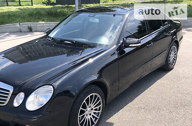 Седан Mercedes-Benz E-Class 2007 в 