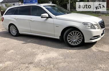 Универсал Mercedes-Benz E-Class 2010 в Львове