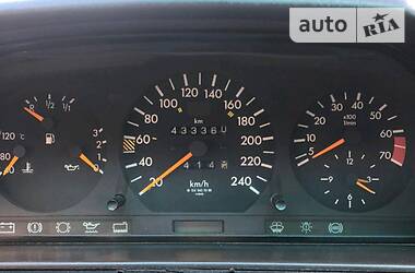 Купе Mercedes-Benz E-Class 1991 в Херсоне