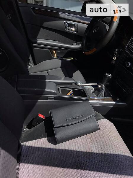 Седан Mercedes-Benz E-Class 2009 в Черкассах фото 11 Седан Mercedes-Benz E-Class 2009 в Черкассах