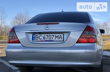 Седан Mercedes-Benz E-Class 2007 в Дрогобыче