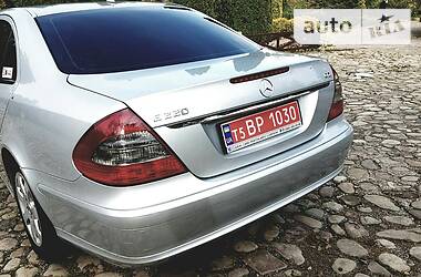 Седан Mercedes-Benz E-Class 2008 в Косове