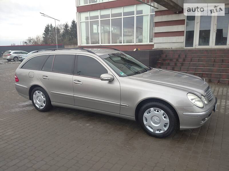 Универсал Mercedes-Benz E-Class 2004 в Ковеле