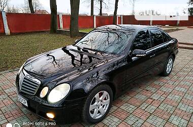 Седан Mercedes-Benz E-Class 2007 в Новоселице