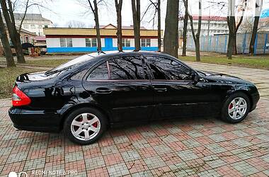 Седан Mercedes-Benz E-Class 2007 в Новоселице