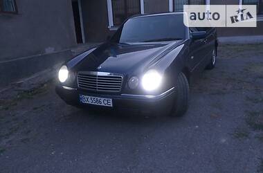 Седан Mercedes-Benz E-Class 1998 в Кам'янець-Подільському